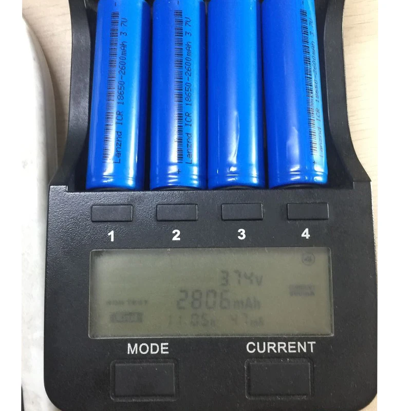 809