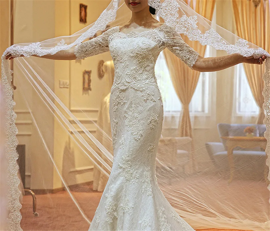 Scoop-Neckline-France-Lace-Mermaid-Wedding-Dress-Half-Sleeves-Applique-Lace-Sexy-Bridal-Dress-Include-Long (1)