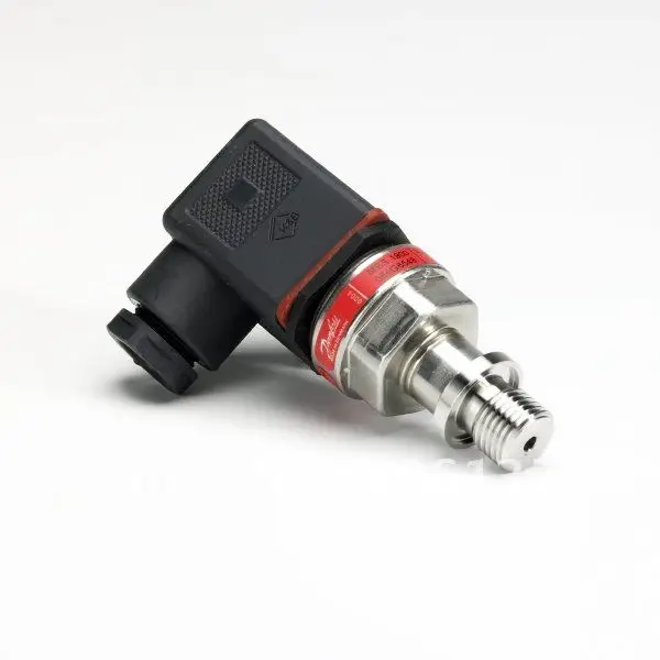 Pressure transmitter for air and water applications MBS 1900 danfossin