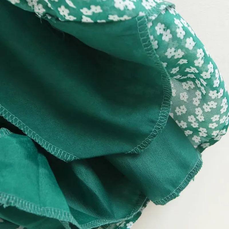 8879400649_1415953786d_