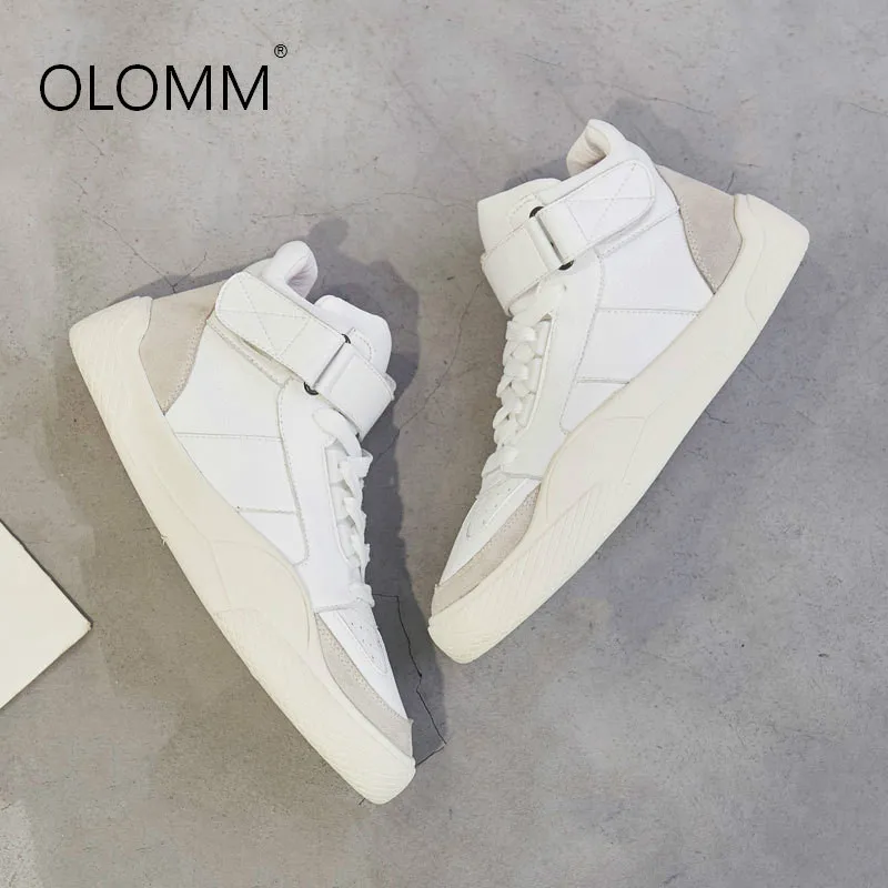 الفاخرة العلامة التجارية حذاء مسطح المرأة جلد البقر عارضة تنفس مريحة أحذية تزلج Zapatos دي موهير السيدات حذاء أبيض