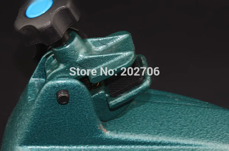 micrometer stand (7)