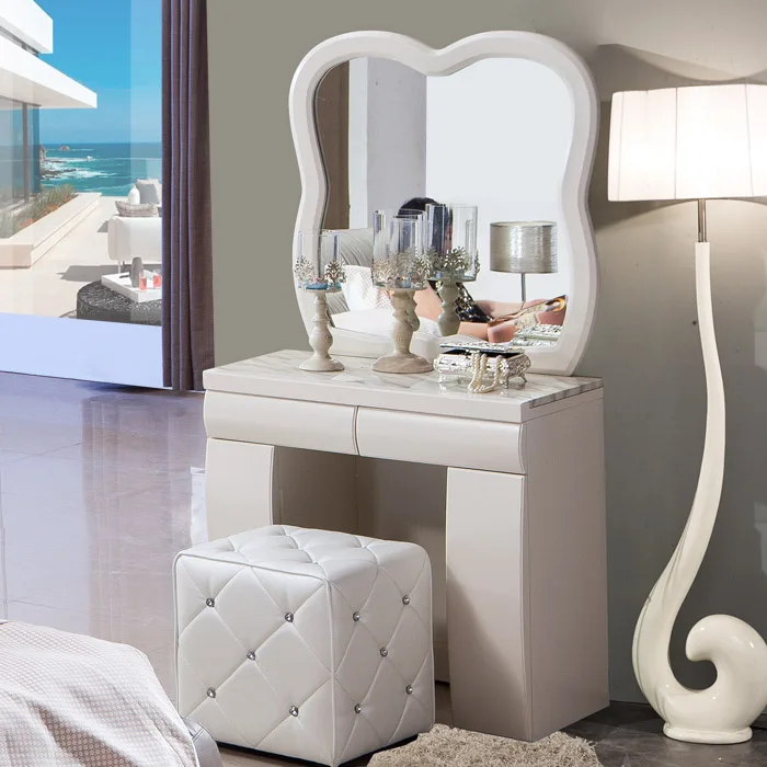 Dormitorio dresser gabinete de mini pintura maquillaje vanidad tocador pequeño apartamento minimalista de estilo europeo tocador.jpg Tocador minimalista