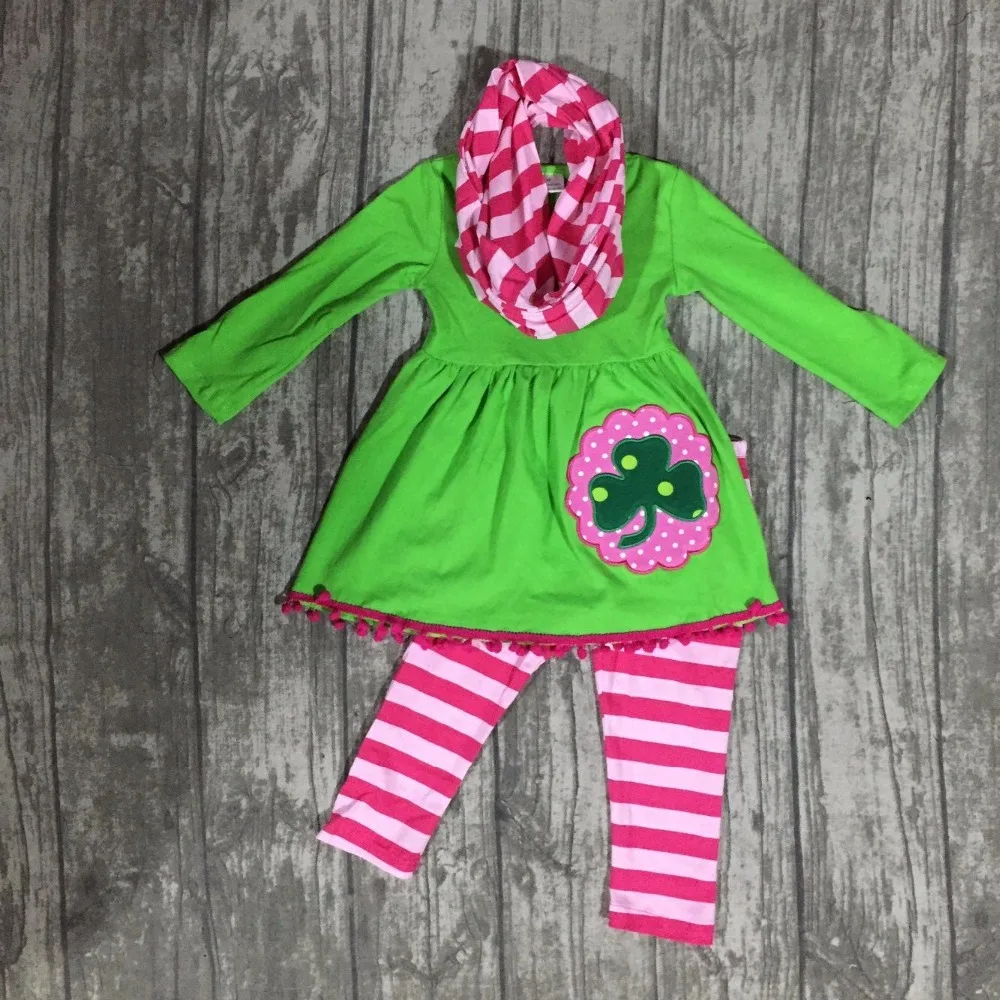 

new arrival St.Patrick girls baby kids clothes green top hot pant stripe pom pom cotton Shamrocks boutique 3 pieces scarf sets