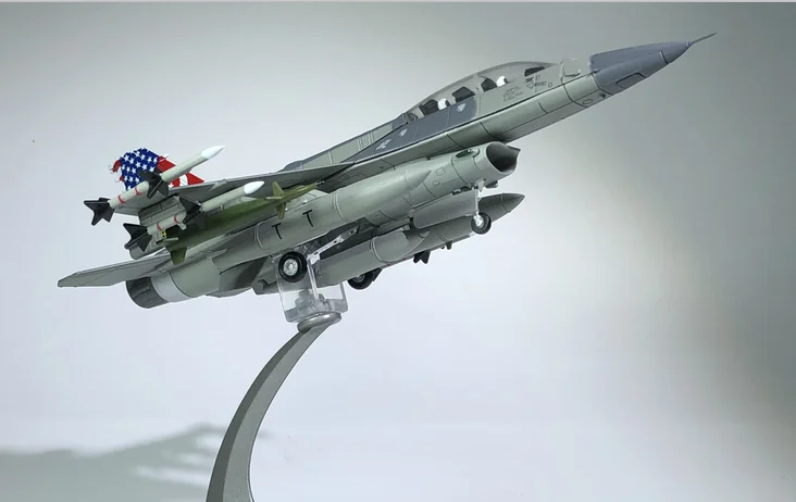 WLTK 1/72 масштаб военная модель игрушки RSAF F-16D боец Сокол литой металлический самолет модель игрушки для сбора, подарок