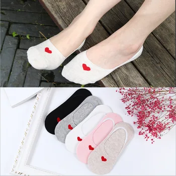 

5 Colors Spring Summer Hot Fashion Comfortable Ankle Short Boat Socks Women Breathable Soft Knitted Cotton Heart