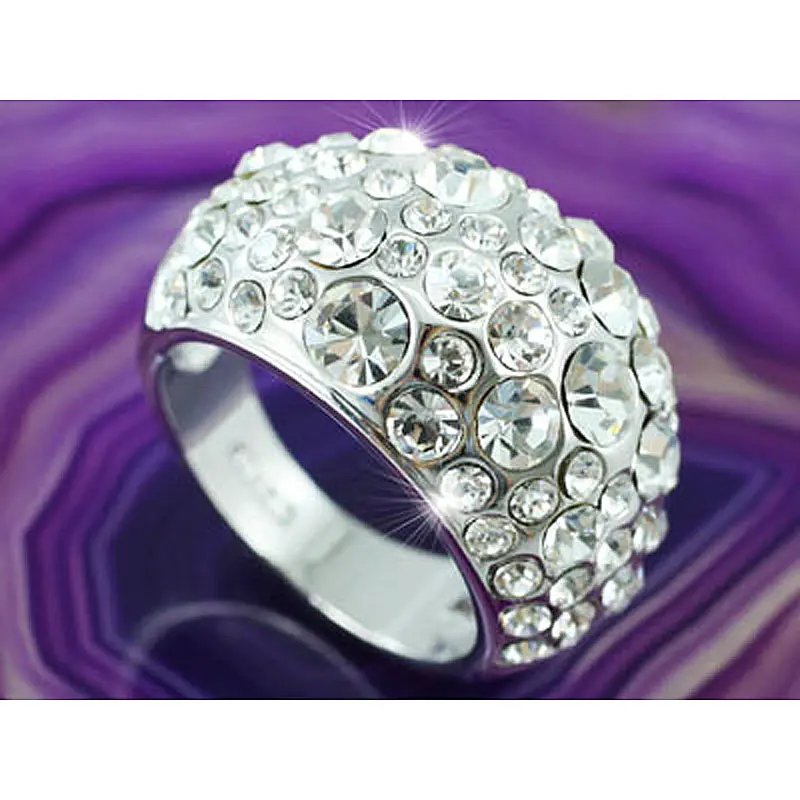 

Peacock Star Sparkling Quality Ring use Austrian Crystal CSR084