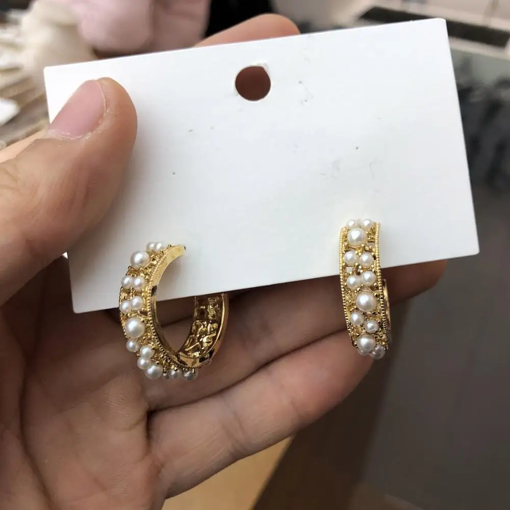 

Fashion white pearl hoop earrings Korean tiny hoop earrings 2019