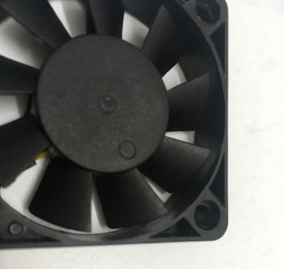 SMALL F5010 50mm Cooling Computer Fan 12V (12)