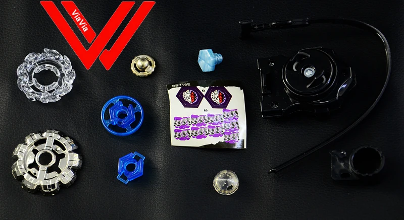 Rare Beyblade  BB116E 4D Metal Fight Launcher Top Set DIVINE FOX 90W2D 