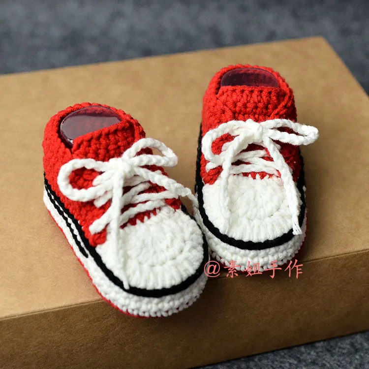 QYFLYXUEHand Made Knitting Wool Crochet Baby Shoes And Socks Sports Baby Shoes