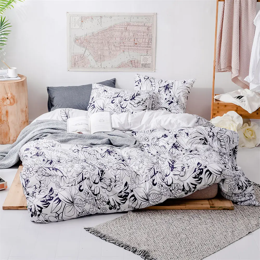 Classic Polyester Duvet Cover Sets White Flower Bedding Set Us King