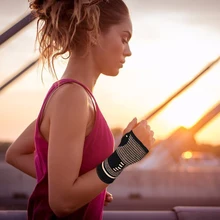 Напульсник Браслет наручные Поддержка ручной Поддержка тренажерный зал сжатия Перчатки рукава туннельного синдрома Ортопедические Скобки Запястье пальцем шину