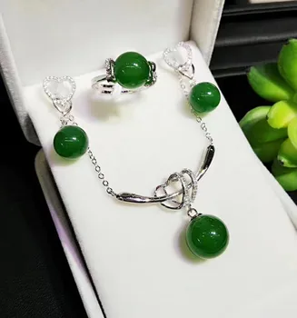 

Natural chalcedony pendants Hearts of the chain of clavicle chain chalcedony round beads pendant earrings necklace rings yellow