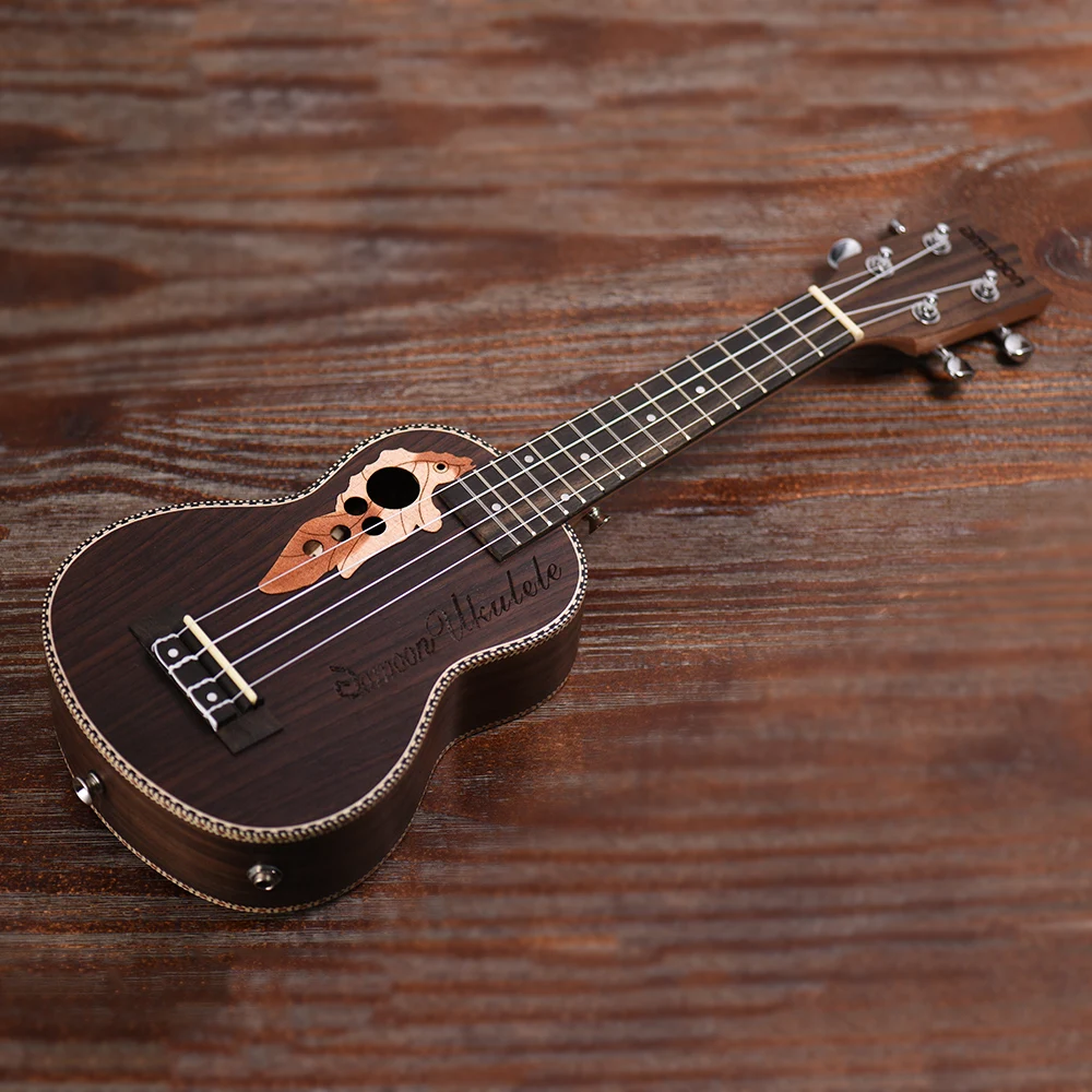 Ukelele de Madeira de Jacarandá com eq Polegada Ukulele 21 - Image 4