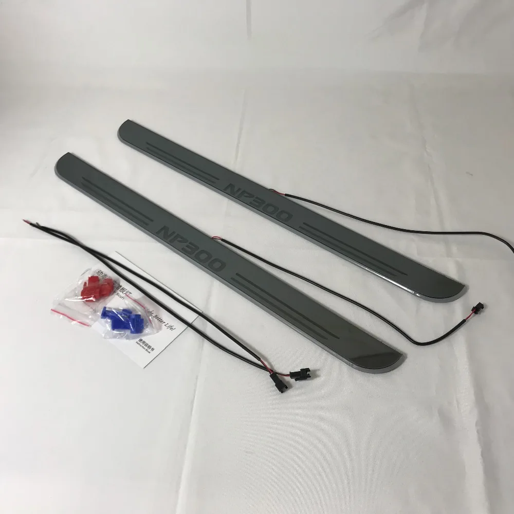 RQXR led движущиеся двери потертости для Nissan np300 динамический порог пластина плоская подкладка наложения потока/натюрморт света, 2 шт