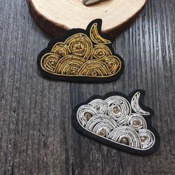 

High quality luxury indiasilk embroidered badge moon cloud design brooch clothes pin badges for clothes broches para ropa