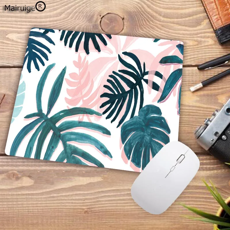 23Palm-Leaf-Wallpaper-temporary-and-easy-to-put-up-and-remove-on-the-blog-daily-dose-of-charm-by-lauren-lindmark-PA.jpg.pagespeed.ic_ (8)