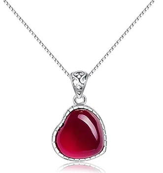 

Beautiful 925 sterling silver heart-shaped pendant simple love red corundum lady little girlfriend gift red Valentine Pendant
