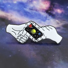 Céu saturno broche criativo branco mão desenhada fotografia gesto dos desenhos animados broche cowboy chapéu camisa casaco jaqueta emblema ícone