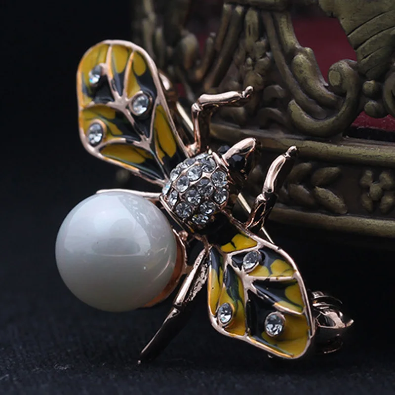 Blucome Small Enamel Insect Brooches For Women Men Party Gifts Fashion Pearl Brooch Pin Rhinestone Crystal Hijab Accessories