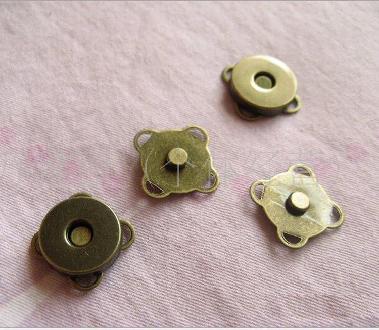 

14*4 MM Wholesale 20 Sets Bronze Square Metal Gasket Magnet Clasp For Sewing /Scrapbook /Bag Button