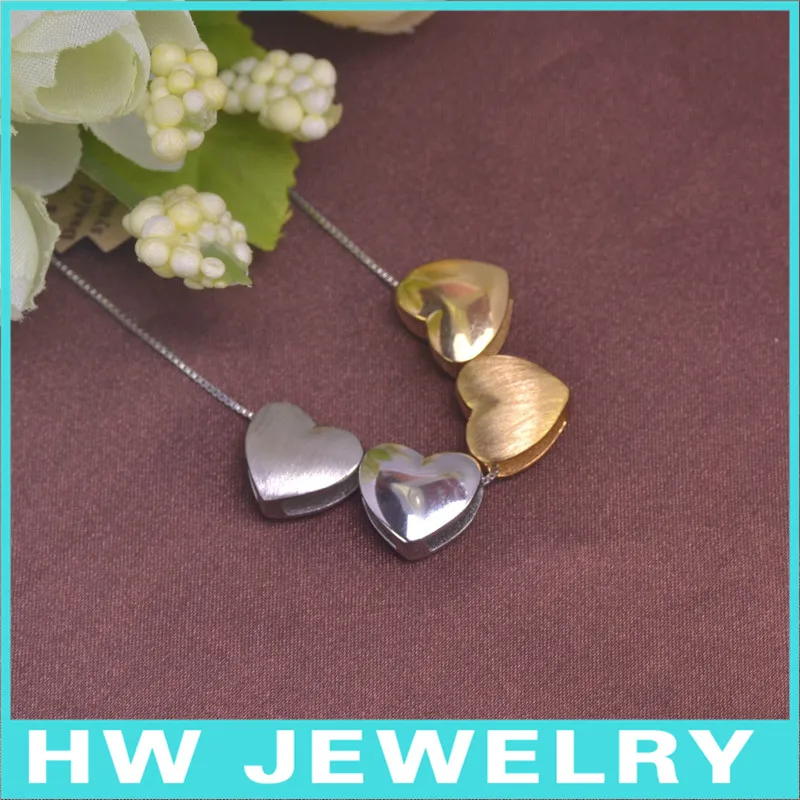

plain heart simbol necklace with silver box chain