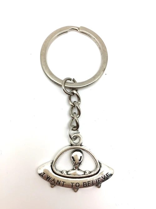 

2018/fashion hot Tibet Tibetan silver alloy alien keychain, scientific pendant pendant keychain jewelry, waist hanging ornaments