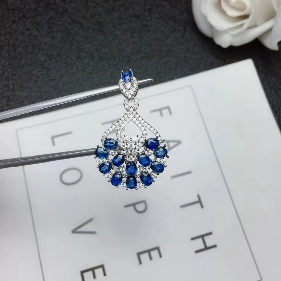 Fleurs extravagantes saphir bleu naturel pendentif en pierres précieuses naturelles collier pendent