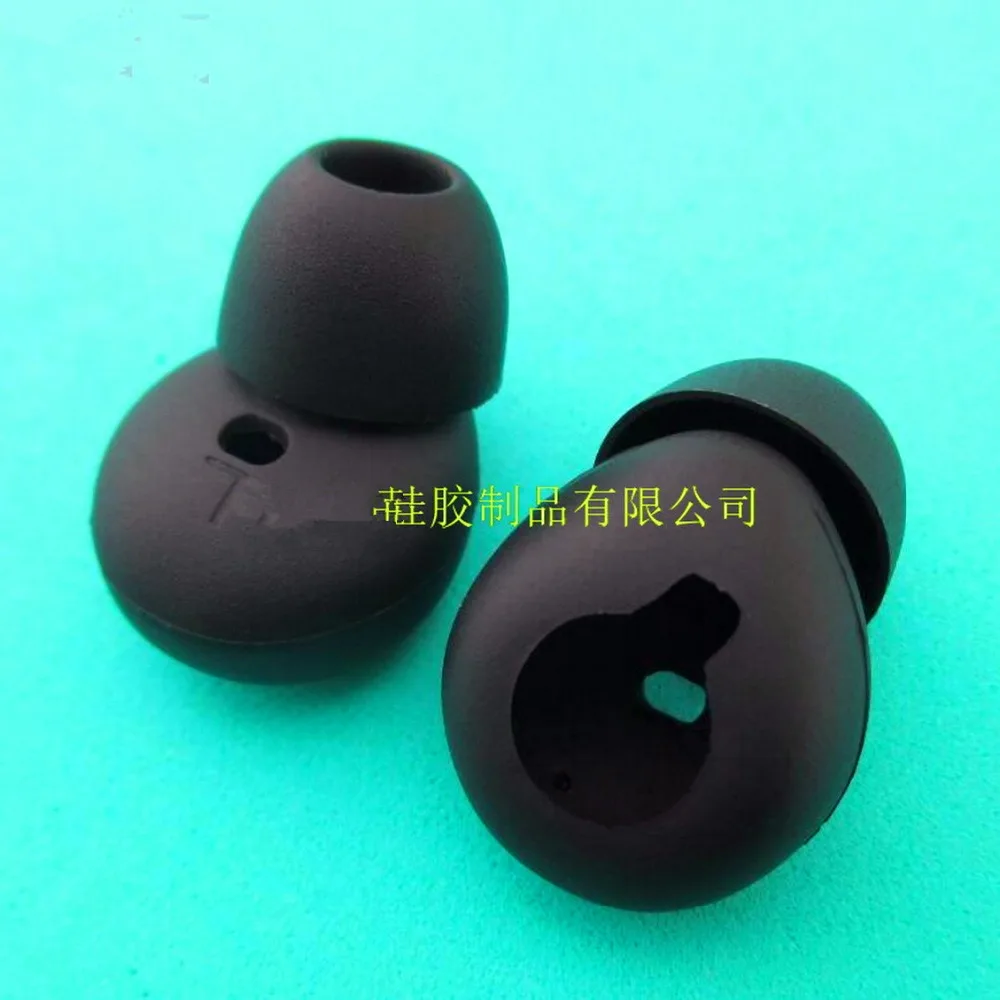 

Promotions 2 Color Silicone Sport Eartips Ear pads Buds Tips Earbuds for For gear circle Earphone In ear R130 headphone