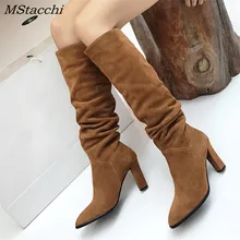 Mcacchi/Новинка; замшевые зимние сапоги до колена с острым носком; Botas Mujer; теплая плюшевая обувь без застежки; женские ботинки с рюшами