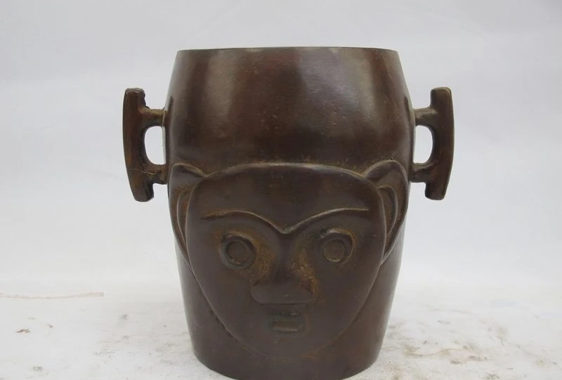 

Chinese Folk Classical Bronze Copper Monkey Face brush pot Jar Crock Pot a(5.19)