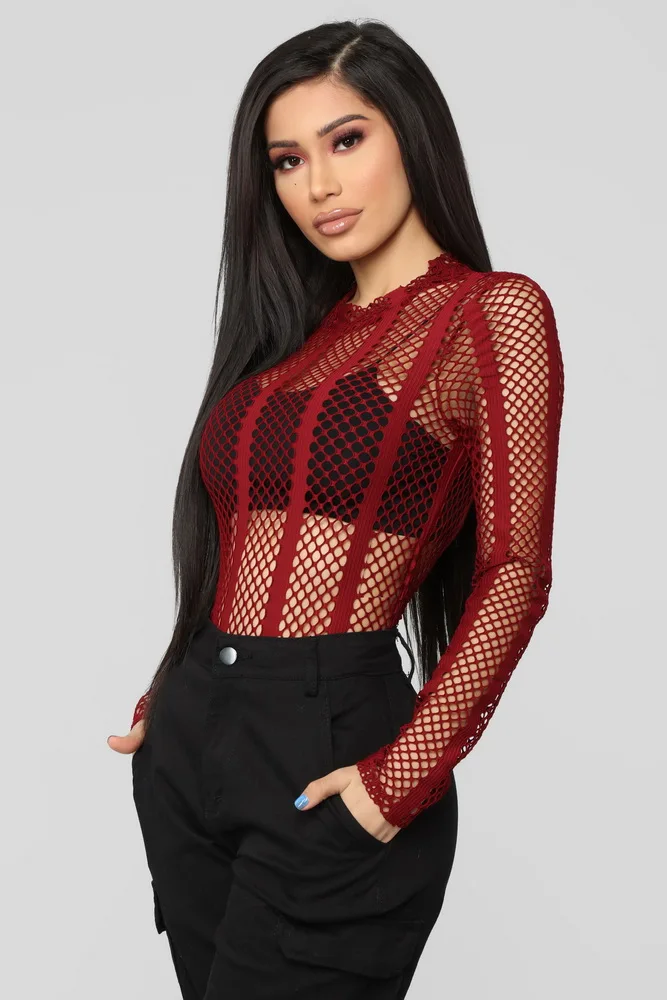 Wendywu مثير النساء س الرقبة طويلة الأكمام الصيف Bodycon شبكة صيد السمك ارتداءها الإناث أنيقة نادي السروال القصير وزرة