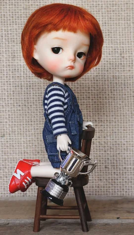 

Free shipping 1/8 Bjd doll Ming make of resin 17.5cm height
