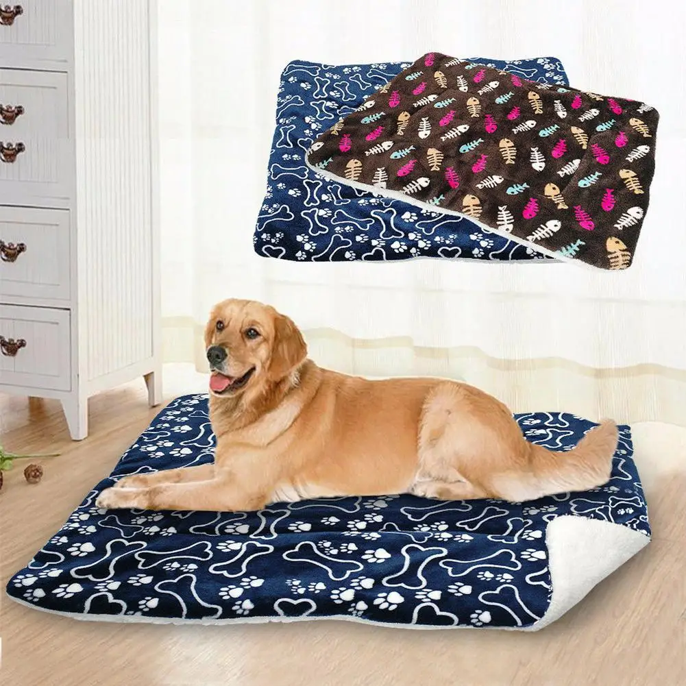 

TPFOCUS Pet Mat Thicker Washable Blue Bone Pattern Dog Mat Warm Pet Blanket Cushion Mat Resting Seat Warm breathable cloth