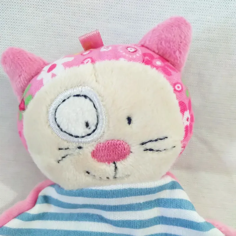  Biwan Cat Handkerchief 18*18cm Soft Cute Design Baby Embroidered Burp Cloth Animals Hanging Bib Chi