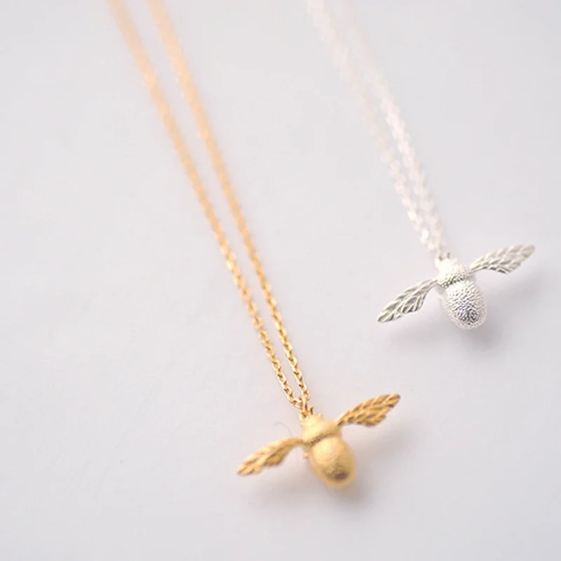 

Cute Bee Necklace Fine Jewelry Silver Gold Honey Bee Statement Pendant Necklace for Women Popular