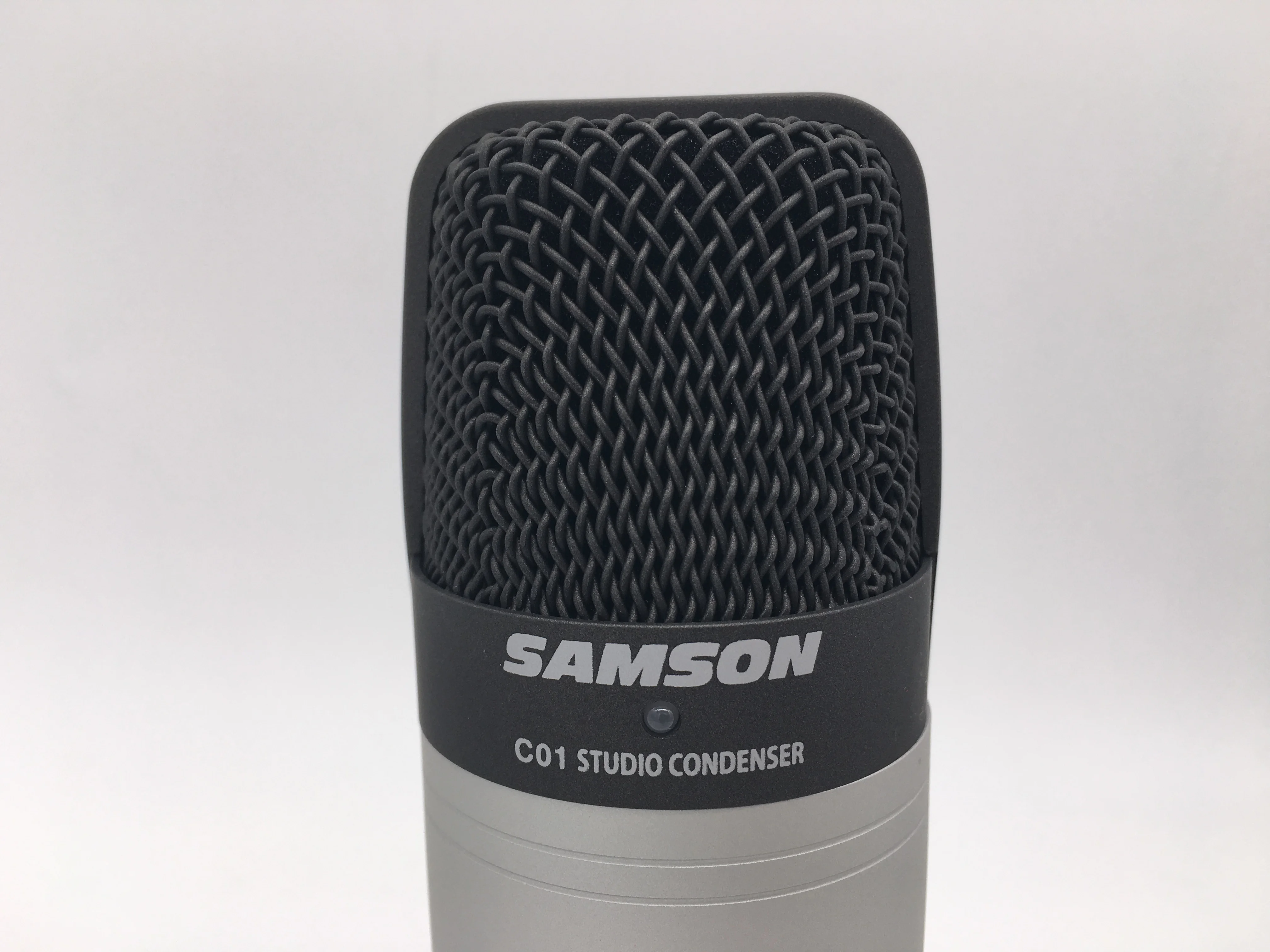 Конденсаторный микрофон Samson C01 с большой диафрагмой профессиональный для записи