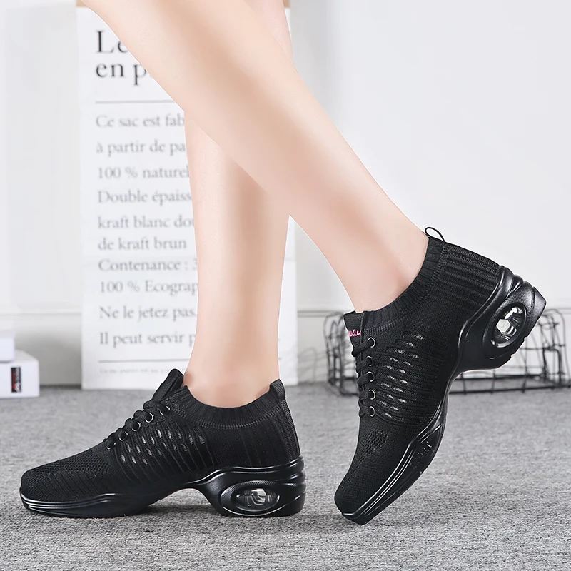 

2019 New Professional Women's Dance Sneakers With Soft Outsole Breathable Women's Shoes Cushioned Sneakers