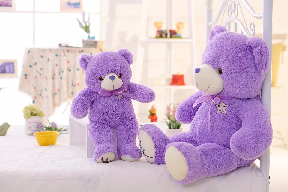 Фиолетовый мишки игру. Фиолетовый медведь. Фиолетовый мишка. Лиловый мишка. Мягкая игрушка сиреневый медведь.