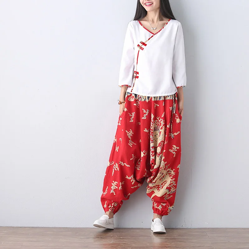 узбекские штаны шаровары. шальвары женские. султанки штаны женские 2020. шальвар камиз мусульманский. брюки бархатные с принтом.