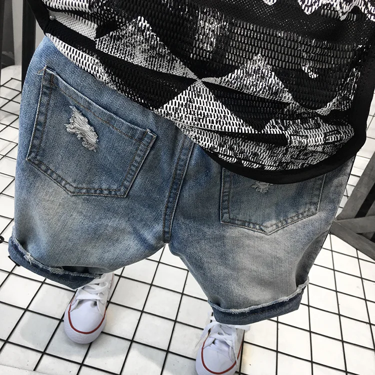 8718832094_2146891023