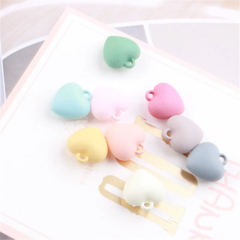 

Wholesale 100PCs 16MM Lovely Heart Pendant Charms Assoorted Candy Colors Acrylic Plastic Bracelet Necklace Floating Charm Craft