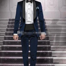 Одна кнопка Темно-синие жениха Смокинги для женихов шалевыми лацканами Best Man жениха Блейзер Бизнес Костюмы индивидуальный заказ(куртка+ Брюки для девочек+ галстук