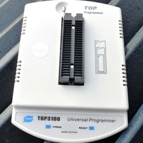 

TOP3100 Universal Programmer Work On Windows7/Vista/Xp 32bits