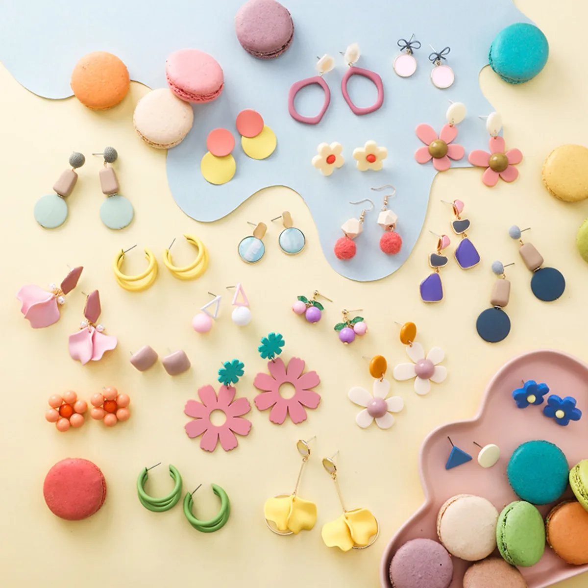 

Summer Multicolor Geometric Acrylic Irregular Hollow Petals Round Drop Earrings for Women Metal Bump Party Beach Jewelry