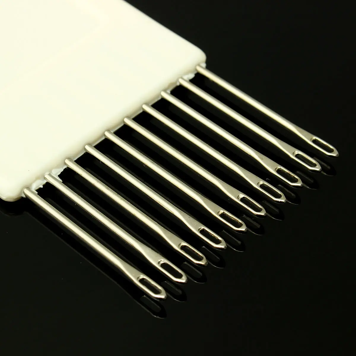 Pratical Plastic Transfer Tool Knitting Tool For Standard 5.6 Gauge 4.5mm Knitting Machine KH820 KH830 KH840 KH860