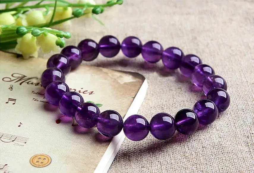 

FREE SHIPPING Real Natural Uruguay Amethyst Bracelet 8mm AAAA+