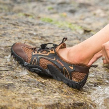 Мужская Летняя обувь для плавания мужские дышащие кроссовки из сетки нескользящие легкие шлепанцы Удобная водонепроницаемая обувь для мужчин