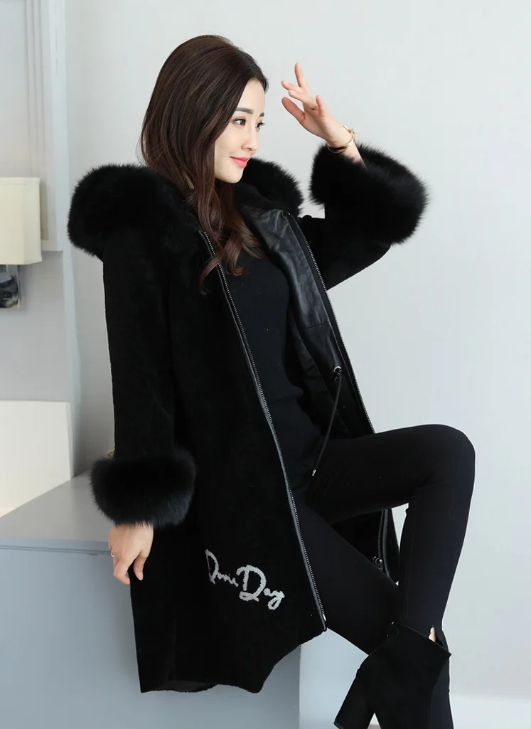 Женская куртка из овчины, зимнее меховое пальто для женщин, шерстяное пальто, длинный Тренч с капюшоном, куртки размера плюс 3XL W106 - Цвет: Black